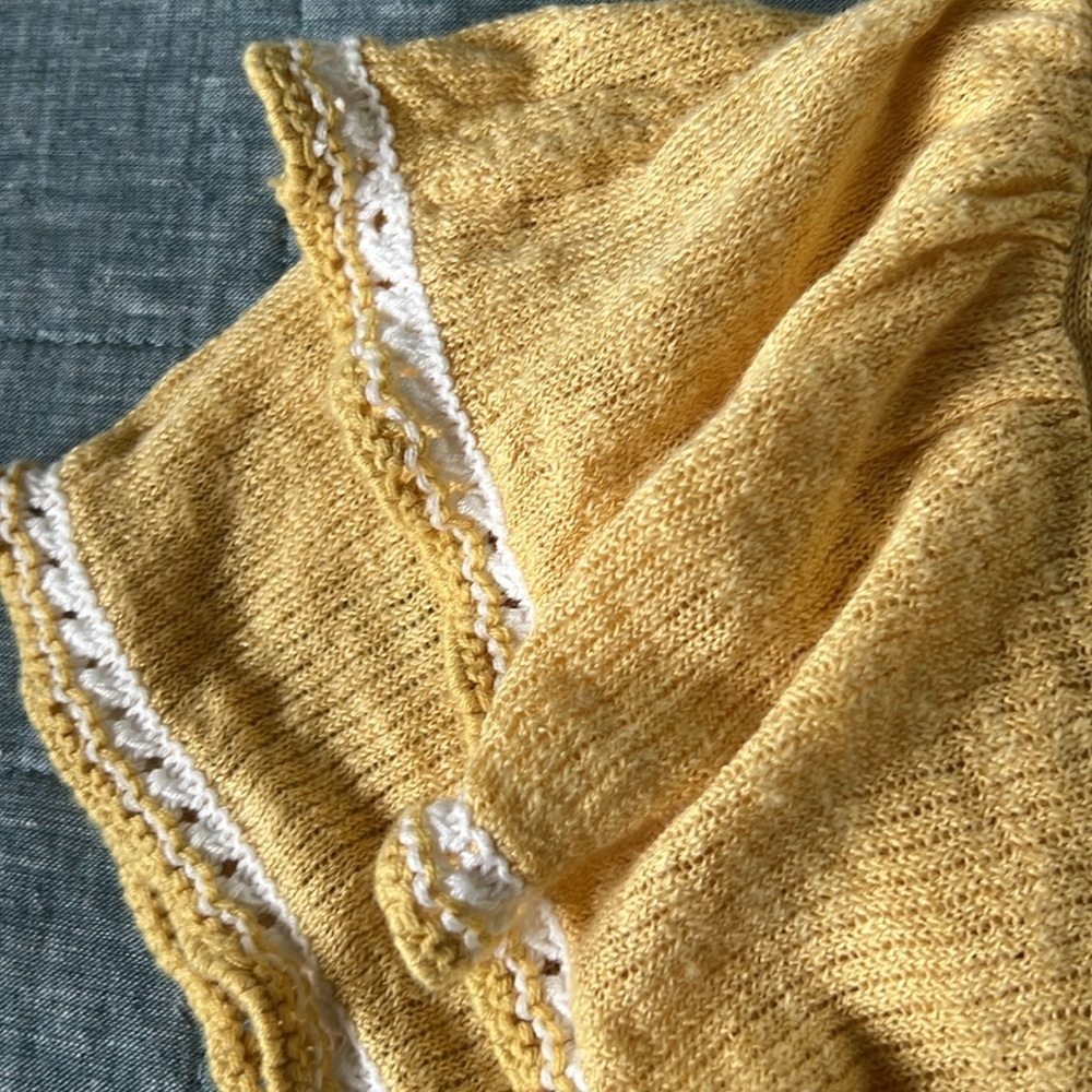 ANN TAYLOR Cotton Linen Knit Ruffle Sleeve Boatneck Sweater Top in Yellow | M - Picture 4 of 8